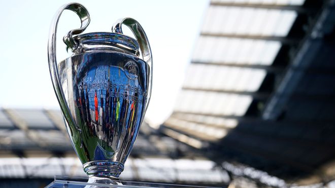 赛上伍兹与 赛上伍兹与